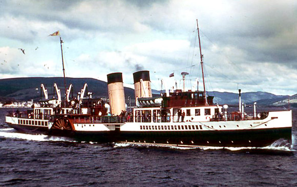 ps jeanie deans at largs pier